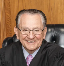 关于弗兰克·卡普里奥的名人名言哲理格言警句语录 - 每日文摘