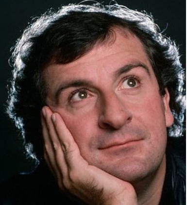 关于道格拉斯·亚当斯的名人名言哲理格言警句语录 - 每日文摘