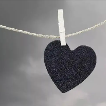 关于心碎的名人名言哲理格言警句语录 - 每日文摘