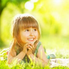 关于笑容的名人名言哲理格言警句语录 - 每日文摘