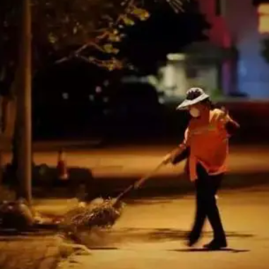 关于默默无闻的名人名言哲理格言警句语录 - 每日文摘